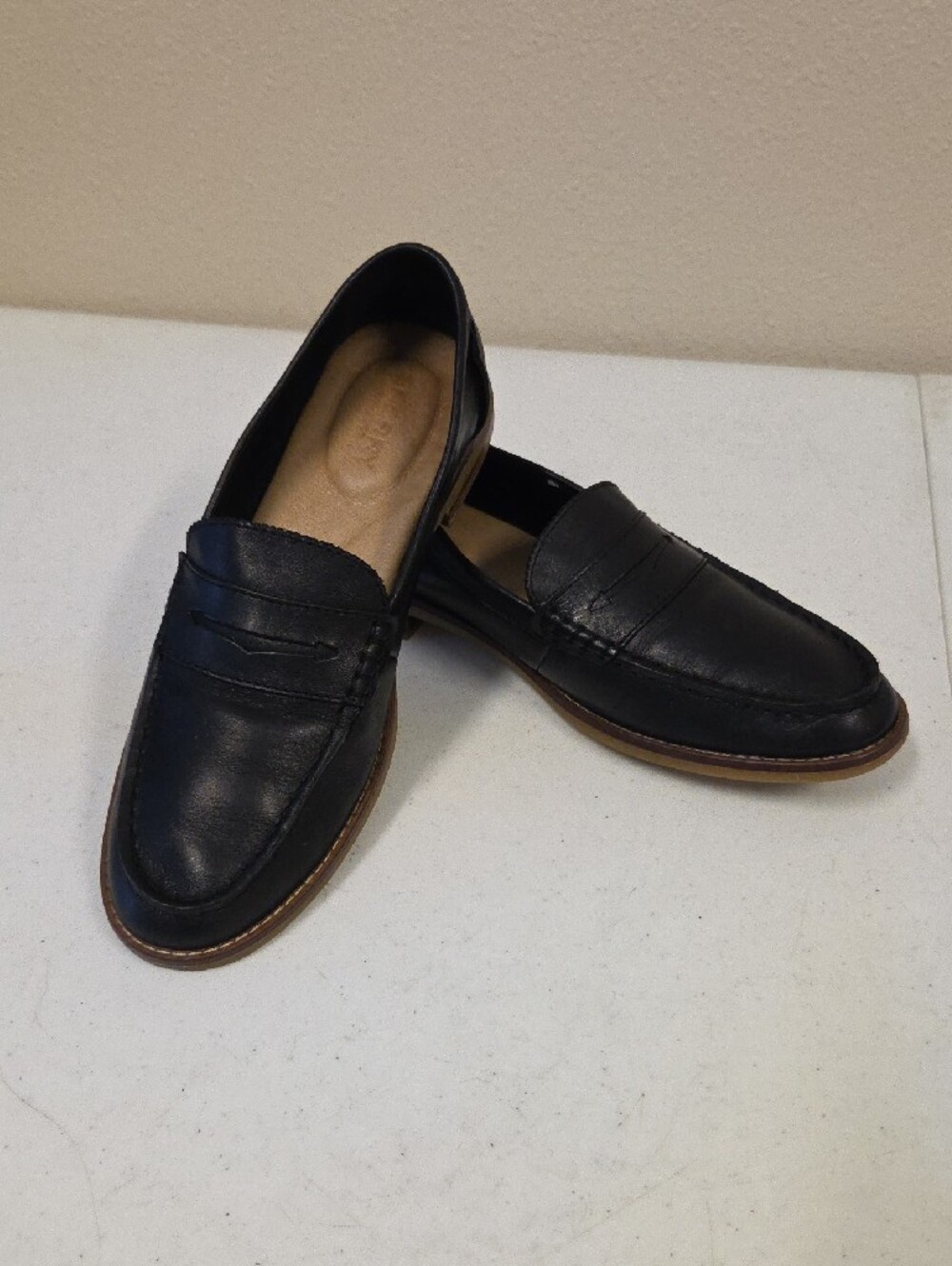 Sperry Women Seaport Black Leather Penny Loafers Size 8